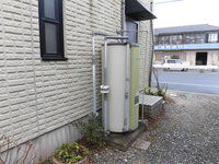 電気温水器も古くなっていました。
