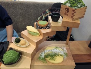 福岡県　天神西通りの話題のスイーツ