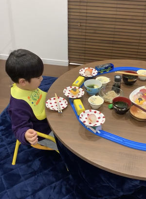 お家で回転寿司