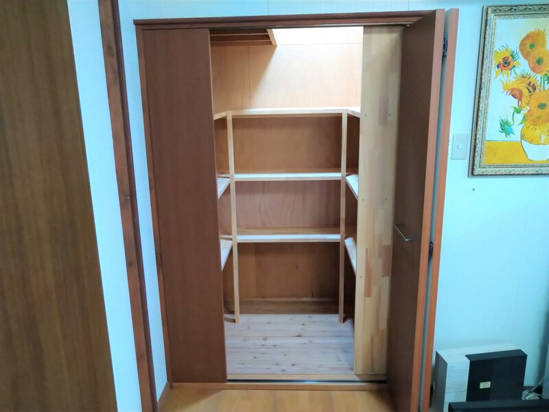 押入れを書庫にリフォーム